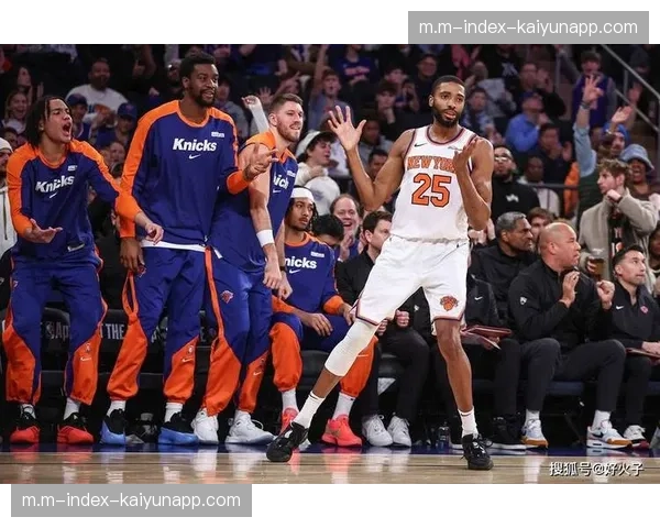 尼克斯阿奴诺比布里奇斯侧翼防线，为战术改革提供安全保障